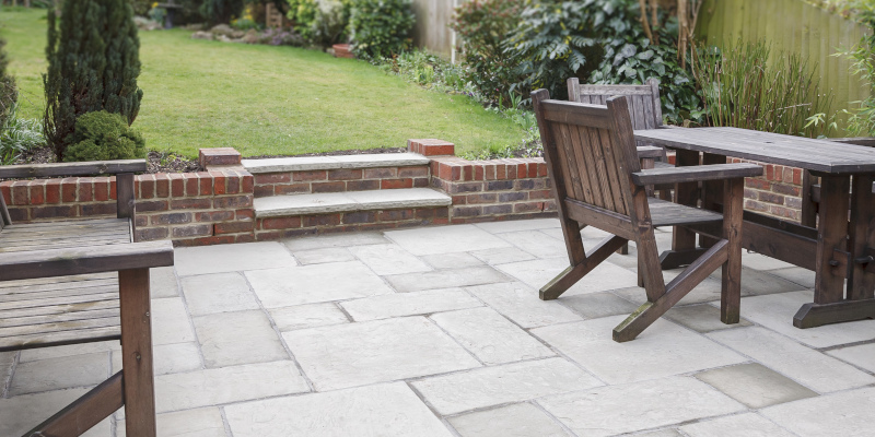 Top Patio Cleaning Tips for a Beautiful Outdoor Living Space