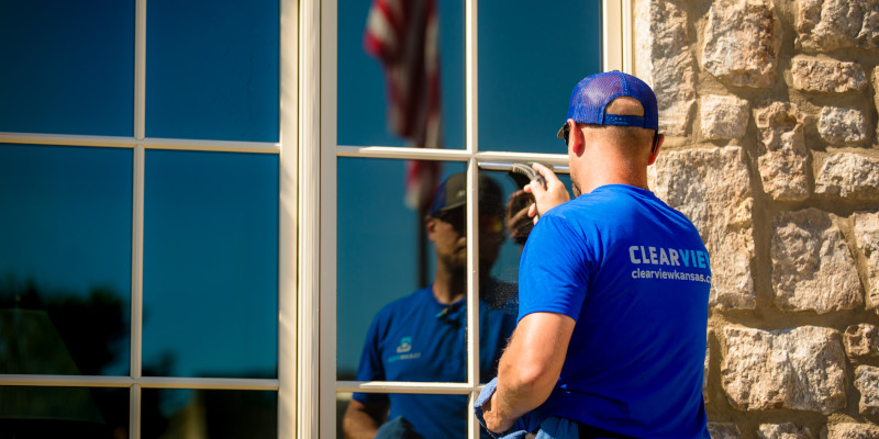 Exterior Window Cleaning in Topeka, Kansas